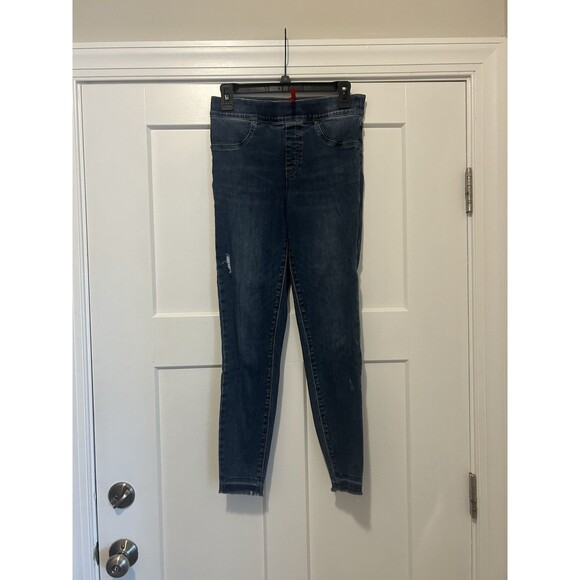 SPANX Size Medium Dark Wash Skinny Pull-on Jeans Denim Shapewear Tummy Control - Picture 1 of 9